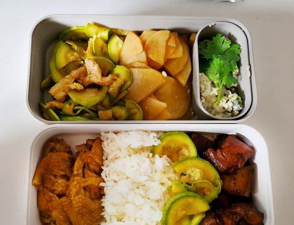 夏天用什么带饭不馊