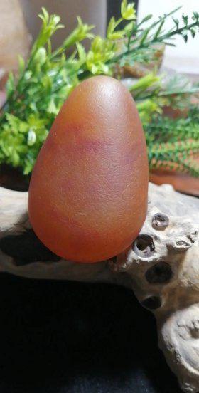 白玛瑙越戴越穷是真的吗