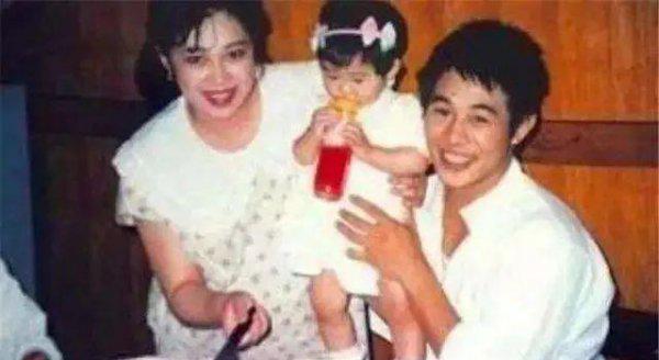 李连杰和利智关系