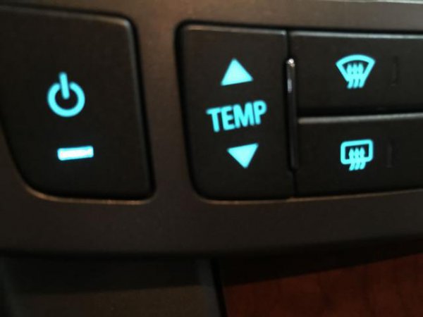 汽车temp键什么意思