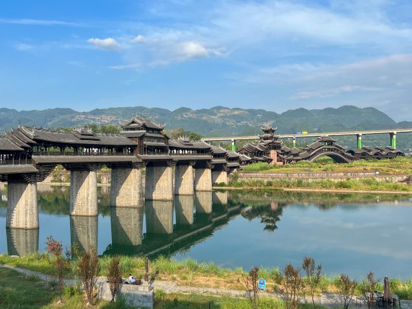 濯水古镇风雨廊桥简介