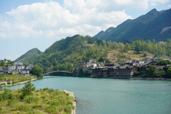 濯水古镇风雨廊桥简介