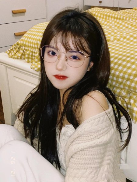 怎么确定镜片是不是防蓝光的