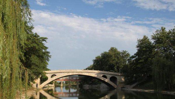 赵州桥是谁设计的