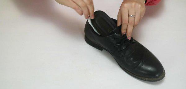 三大妙招解决鞋垫跑垫