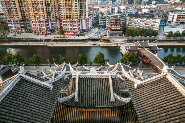 恩施是哪里的城市