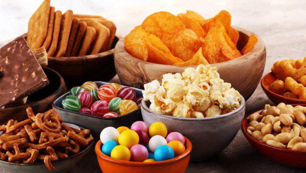 中学门口适合开什么店最好