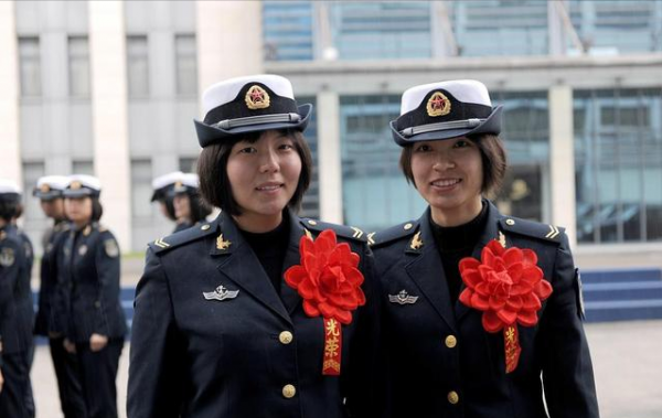 大学当兵两年退役能拿多少钱