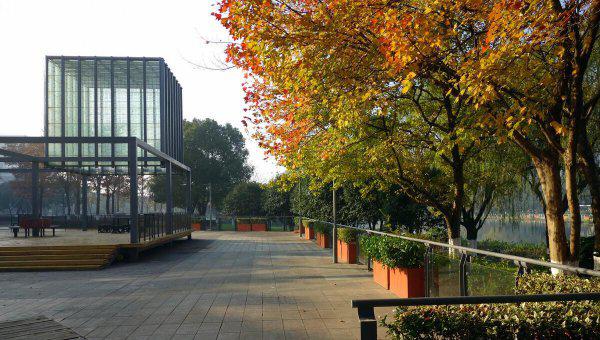 浙江宁波是不是很穷