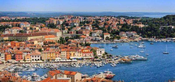 克罗地亚是哪个国家分出来的领土