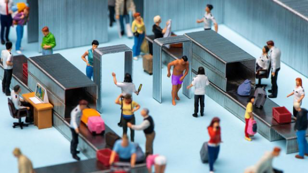 坐飞机一人能带几条烟