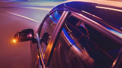 新手开车转弯技巧口诀 新手如何快速并安全地转弯图解