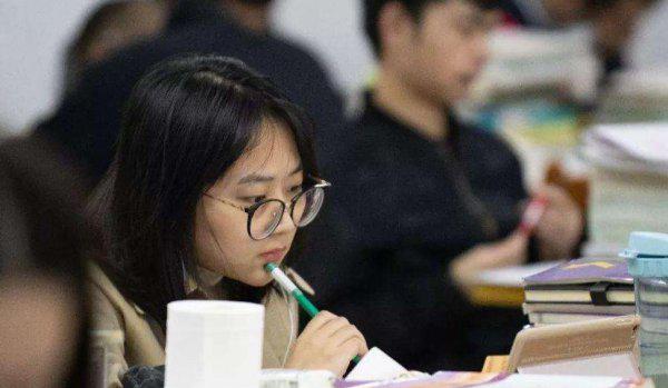 北京物资学院排名