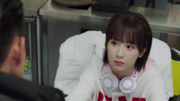 韩商言什么时候喜欢佟年的