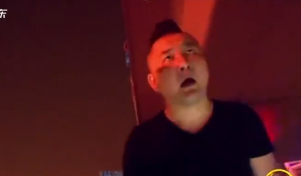 张云雷南京南站事件