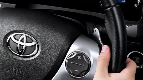 换挡拨片是干什么用的