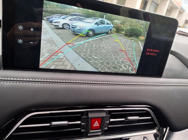 倒车影像怎么看辅助线