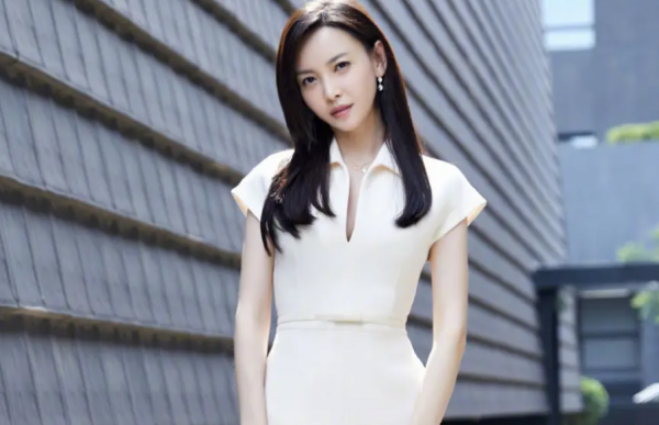 于文文什么来头