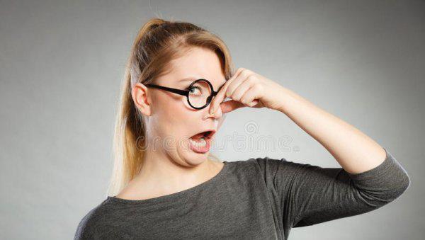 情侣接吻为什么感觉不到口臭