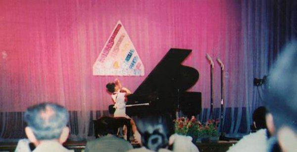 郎朗老婆吉娜是哪国人