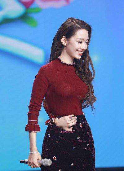 郎朗老婆吉娜是哪国人