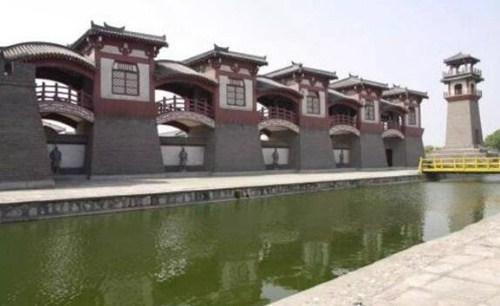 世界最大宫殿是哪个