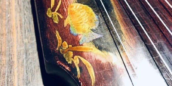 古琴的琴面一般为什么木