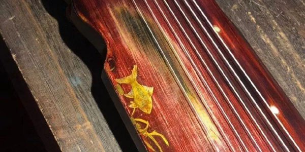 古琴的琴面一般为什么木