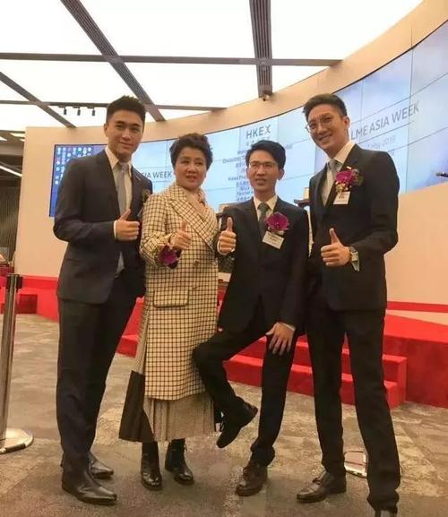 奚梦瑶老公何猷君个人资料简介