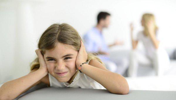 婚姻不幸福该不该为了孩子维持下去