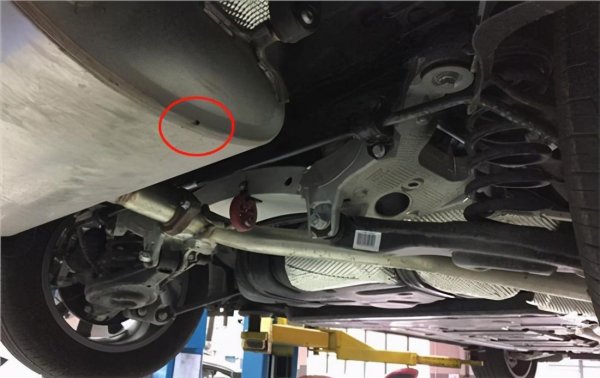 汽车排气管出水是什么原因