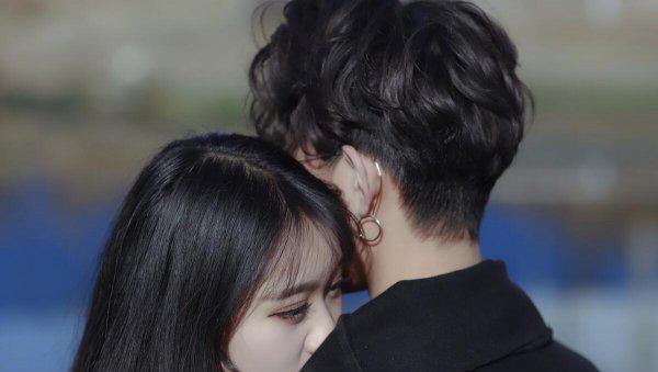 男朋友太粘人占有欲太强怎么办