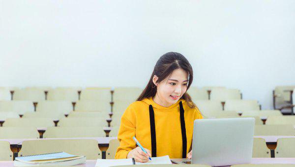 女生分手后真的不可能复合的表现