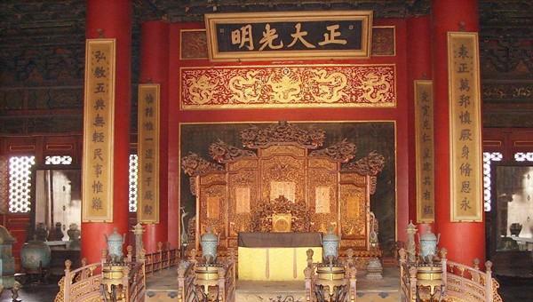 同治帝是慈禧太后亲生的么