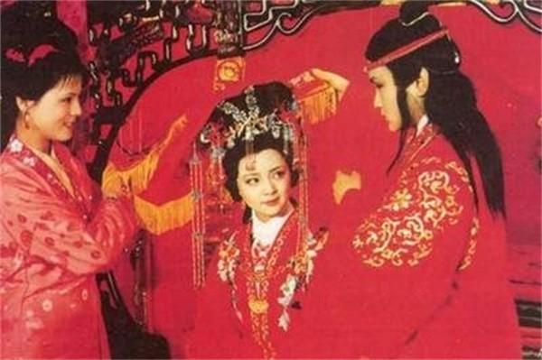 贾宝玉为何不能娶林黛玉