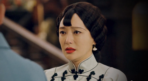 传家三小姐是谁扮演的