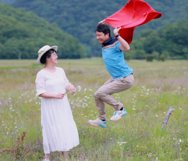 网上的余秀华是谁