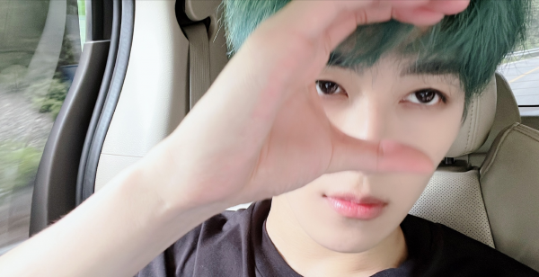 何洛洛高考考了几次