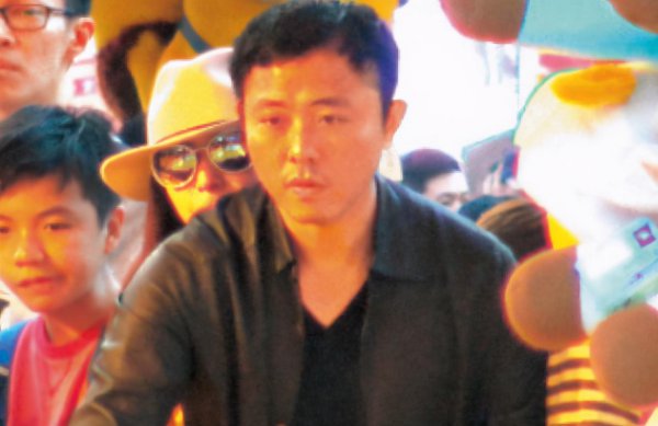 澳门富豪纪晓波的简介资料