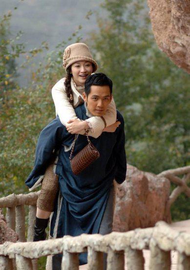 钟汉良李小冉关系如何