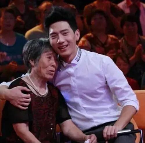 井柏然个人简介资料