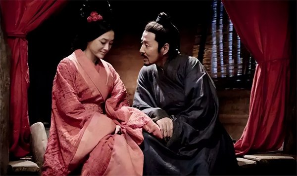 戚夫人被做人彘活了几天