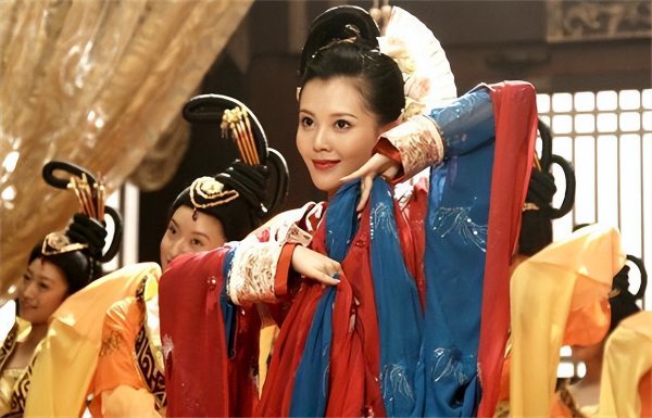 戚夫人被做人彘活了几天