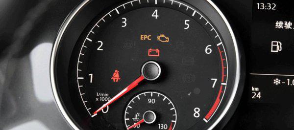 epc灯亮可以继续开吗