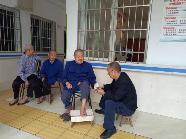 敬老院和养老院的区别在哪