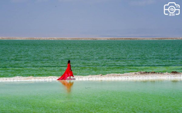 察尔汗盐湖在哪里