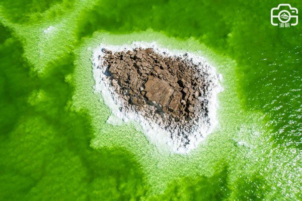 察尔汗盐湖在哪里