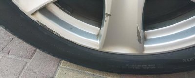 轮毂刮花有必要修复吗 轮毂的划伤很轻微需要修复吗