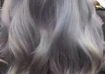 发蜡对头发有伤害吗 女生染发后打蜡好还是不打蜡