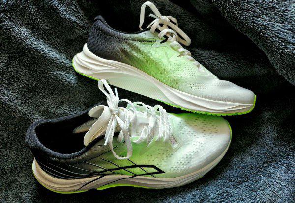 跑步穿什么鞋子合适